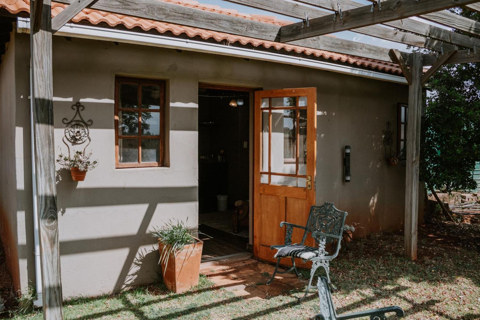 White Linen Guesthouse Tierpoort Exterior photo